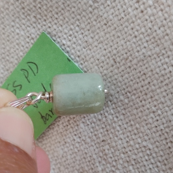 Jewelry - Jade Sterling Silver Barrel Pendant